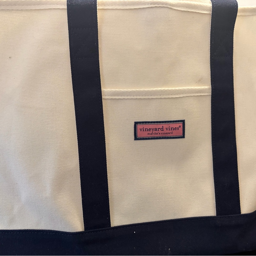 Vineyard Vines Navy and Cream Canvas Tote